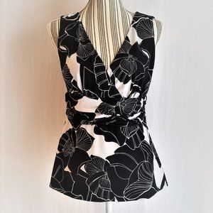 WHBM Sleeveless V-Neck Empire Waist Tunic